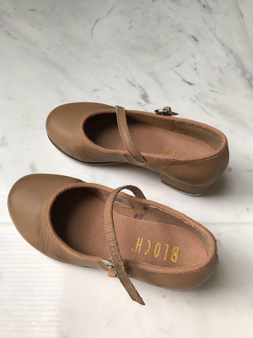 Girls tap top shoes size 11