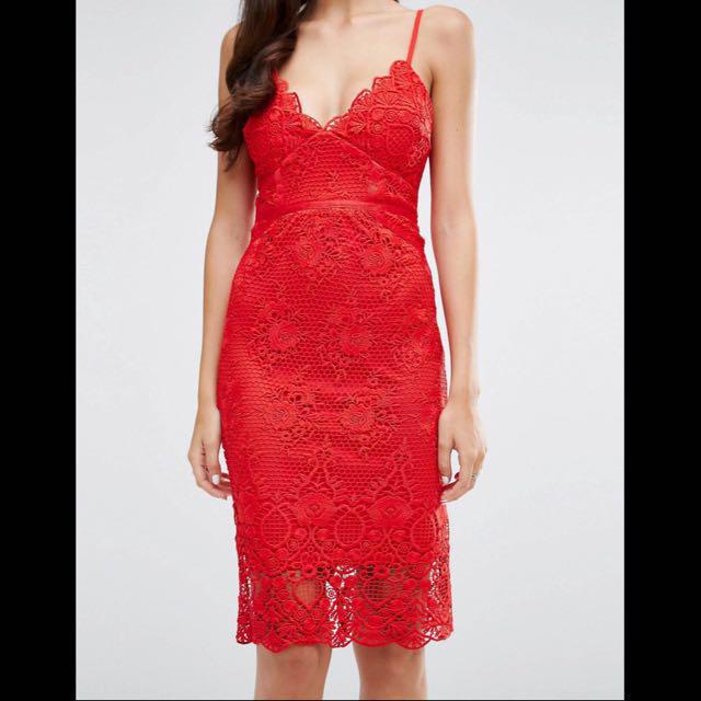 Lipsy scallop lace corset dress Women s Fashion Tops Sleeveless on Carousell