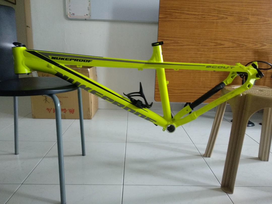 Nukeproof scout 275 2016 model am hardtail Sports Equipment