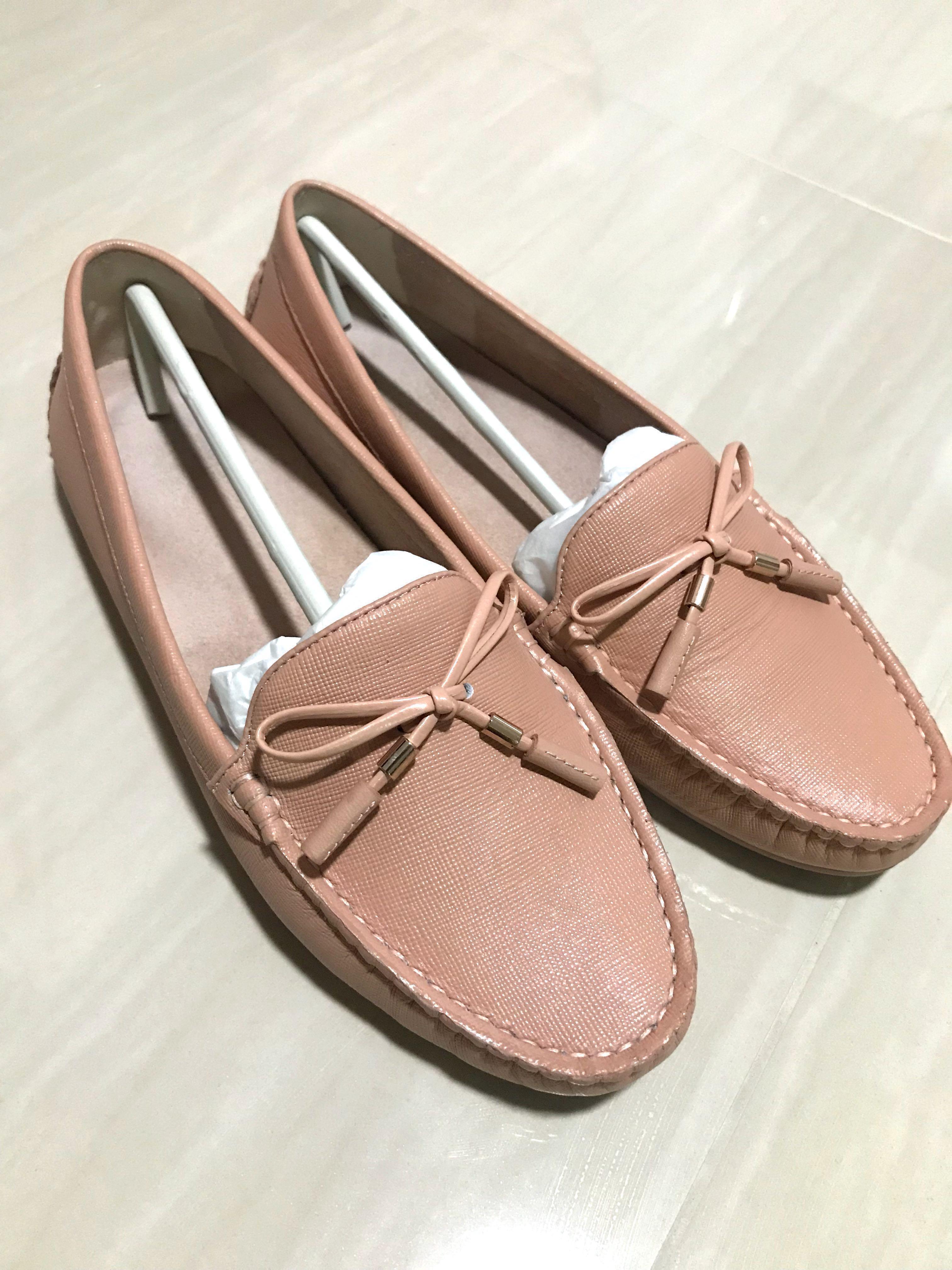 bow moccasins