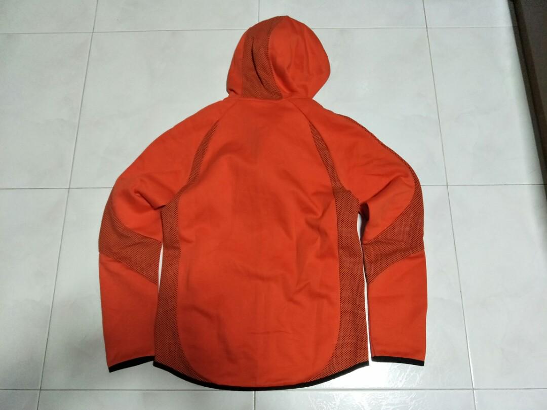 Puma evostripe clearance ultimate hoodie