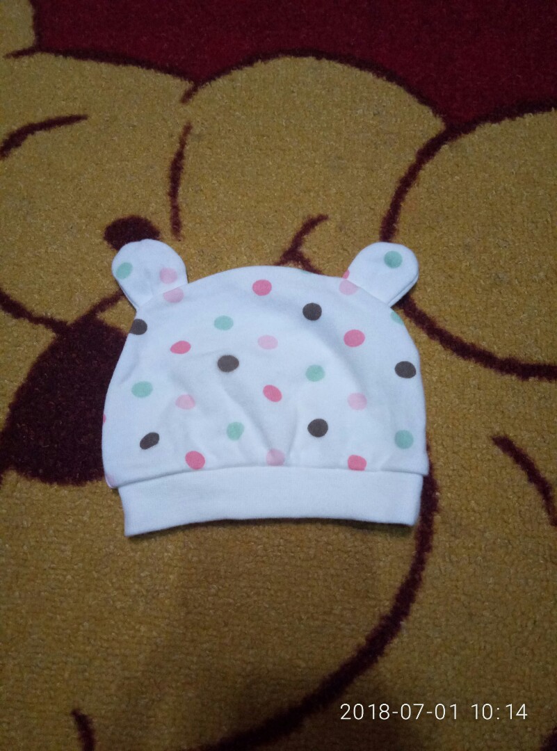 topi baby newborn
