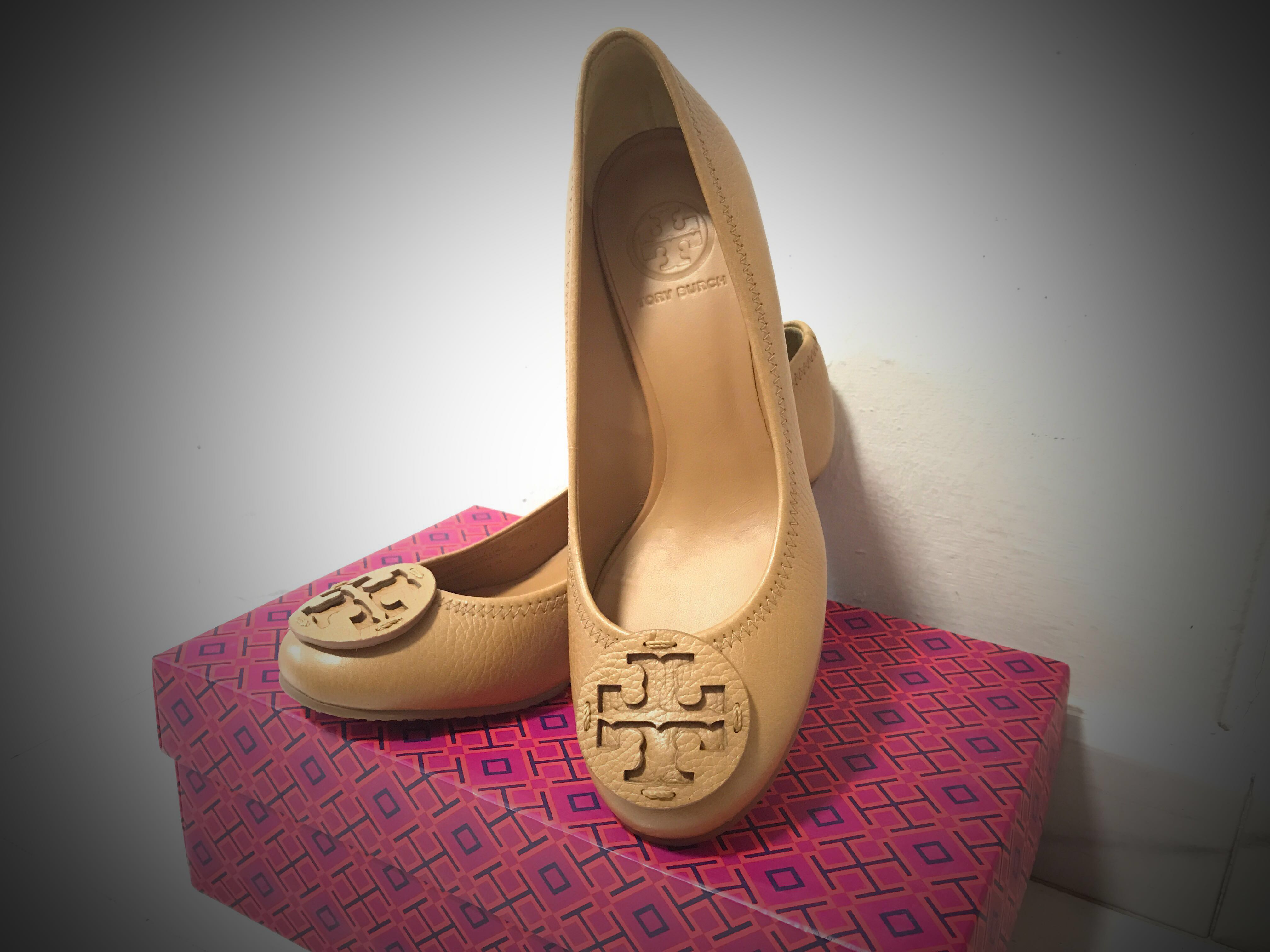 sally wedge