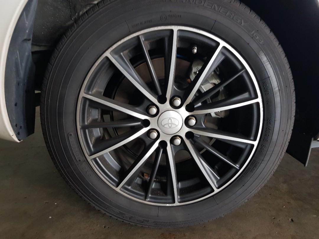 Toyota rim 15" With Tyre, Car Accessories, Tyres & Rims on Carousell