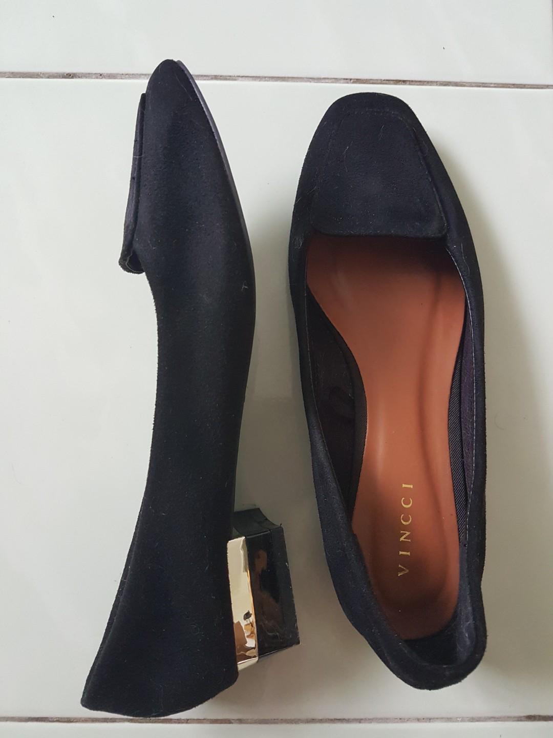 Vincci Shoes, Women's Fashion, Footwear, Flats on Carousell