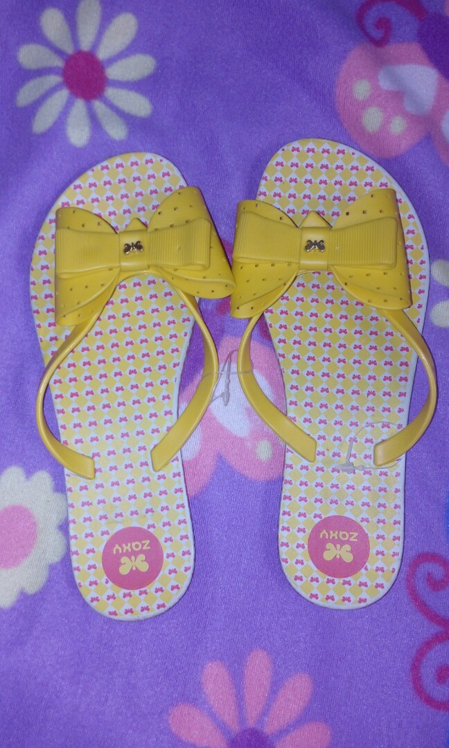 Zaxy limited edition, Women's Fashion, Footwear, Sneakers on Carousell