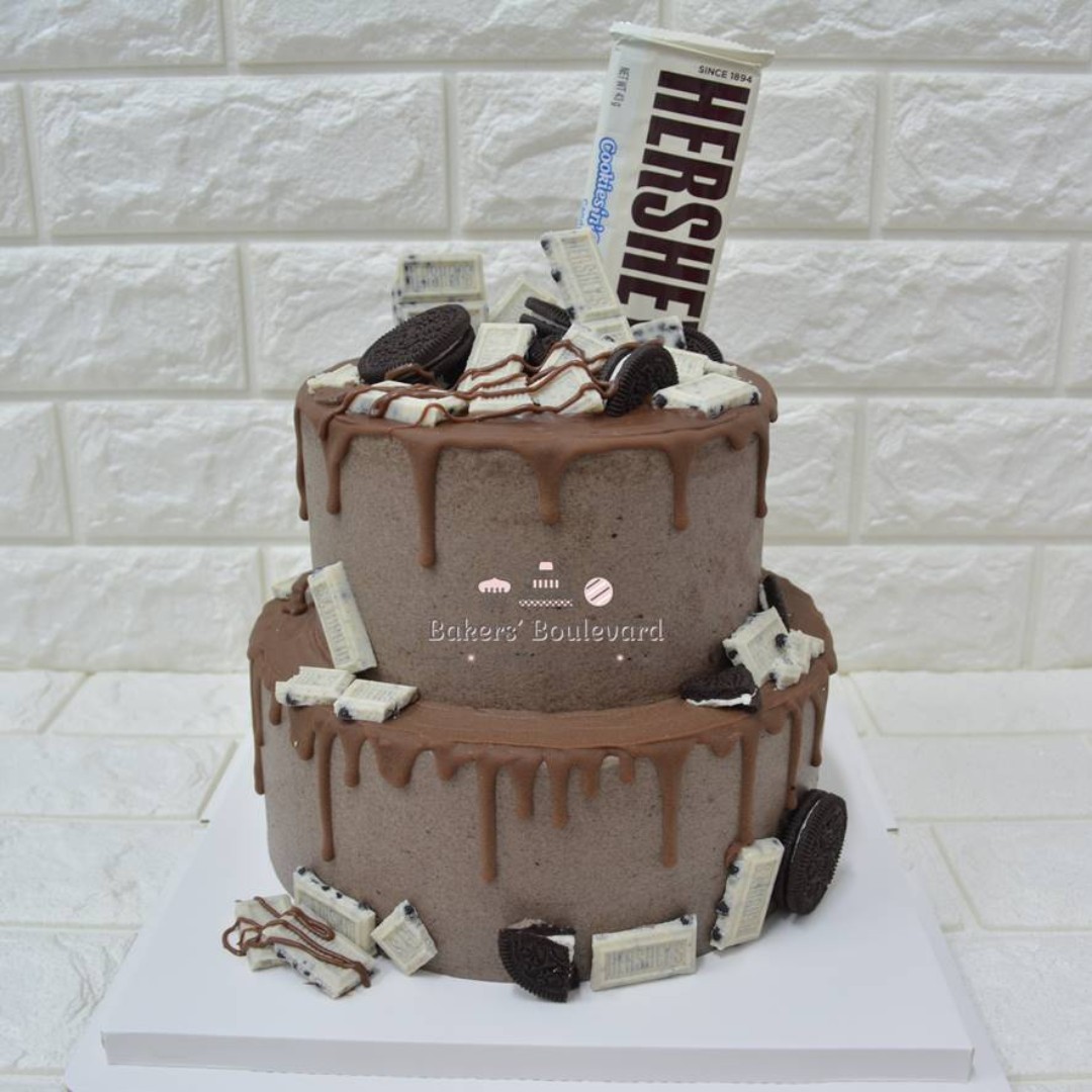 Custom Cake Chocolate Cake Overload With Hershey And Oreos And Chocolate Drip Cake Food Drinks Baked Goods On Carousell