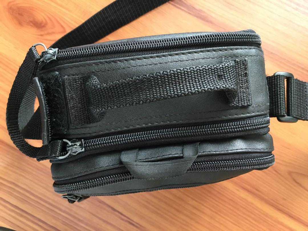 Hama Digital Camera Bag (Category: Video Cameras) located in Marikina City. Submitted by fabieni (Listing ID 175706705, Image 2). Description: • Used but in very good condition • This is a digital camera bag. NOT the DSLR kind • Please refer to the photos for the overall condition of the bag • RFS: Decluttering Feel free to browse my profile for more like this and make sure to follow me as I post new items daily! Thank you! 😊 #savings3.