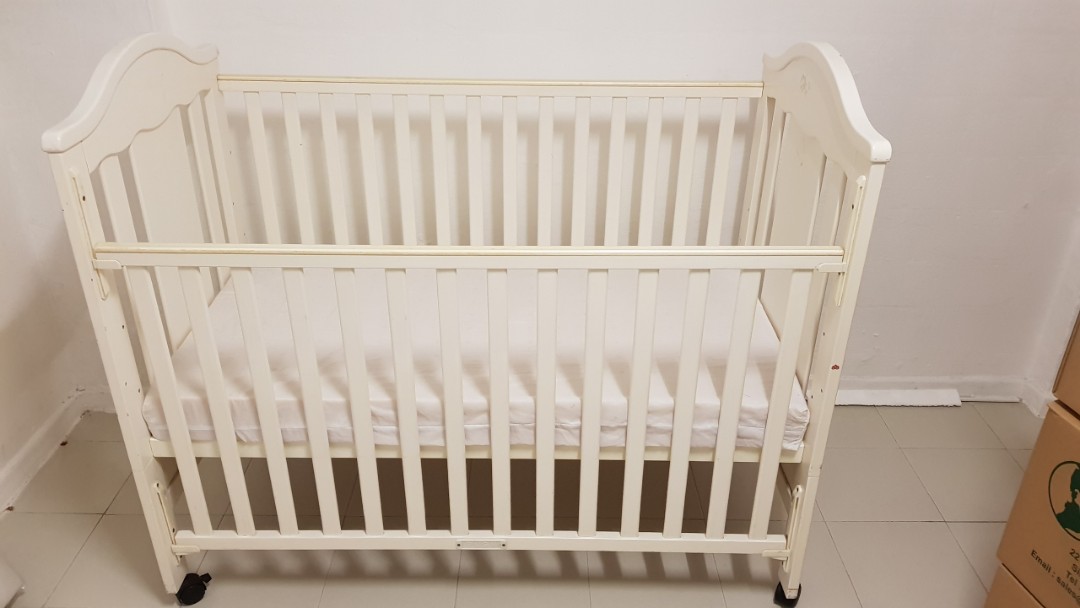 large baby cot