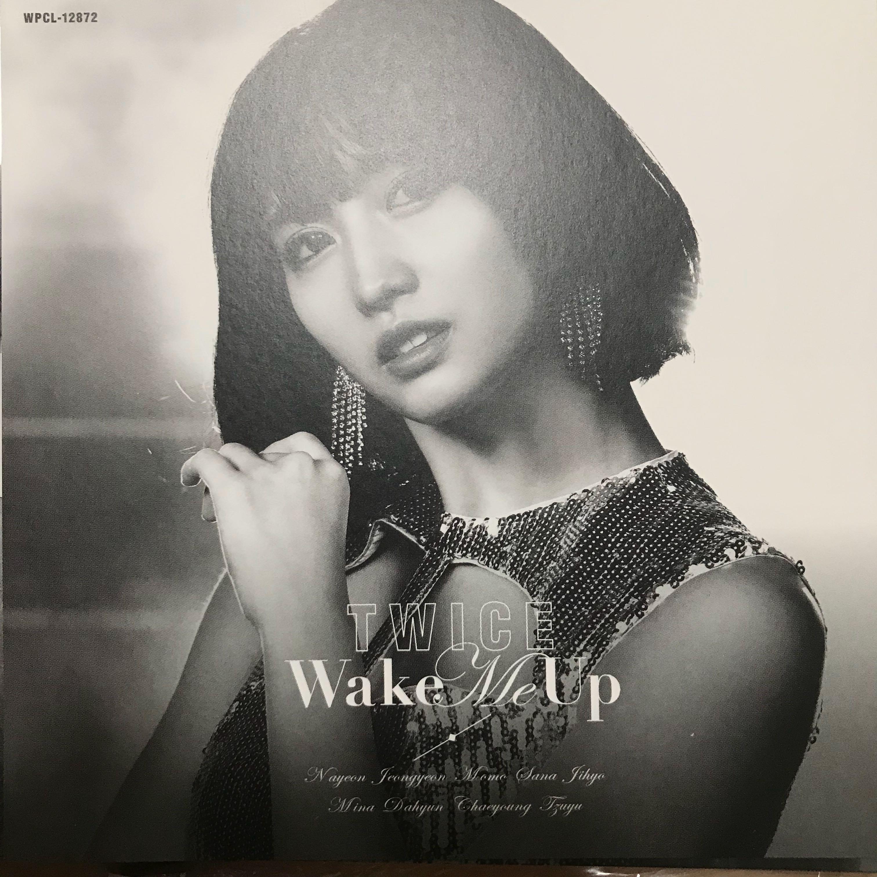 Momo Wake Me Up Twice Jacket Pc Entertainment K Wave On Carousell