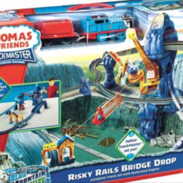thomas the train risky rails bridge drop