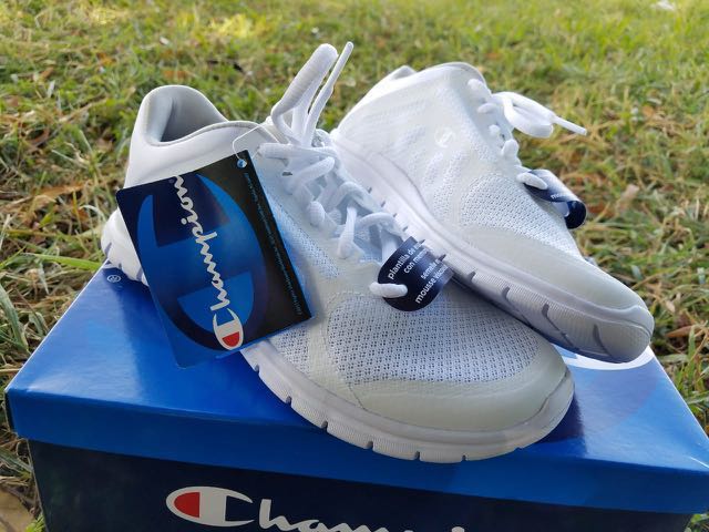 sepatu champion slip on