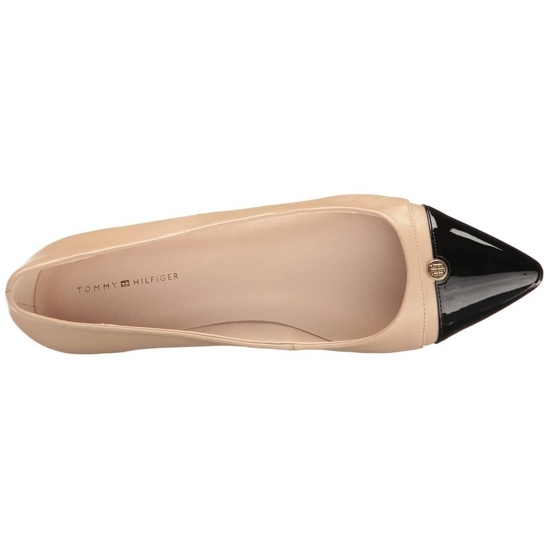 Tommy Hilfiger flats Loafers Carousell