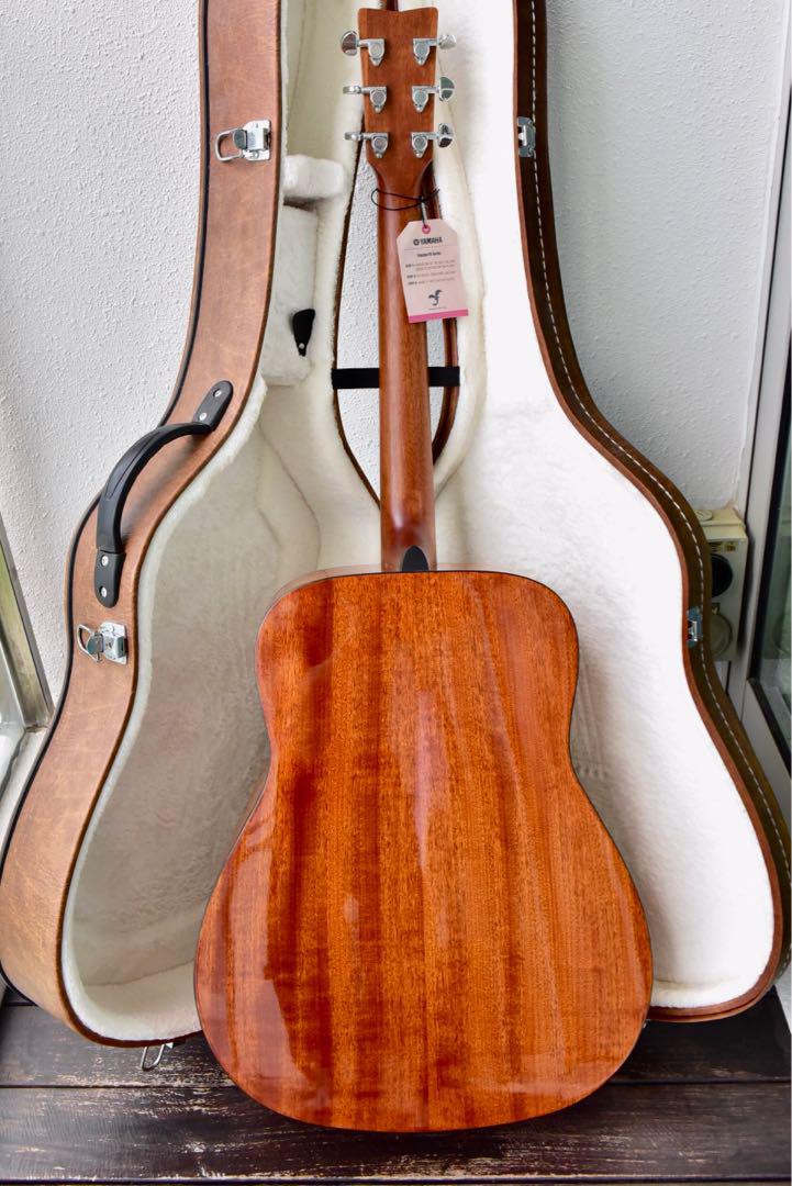 yamaha fg800 ( mint condition )