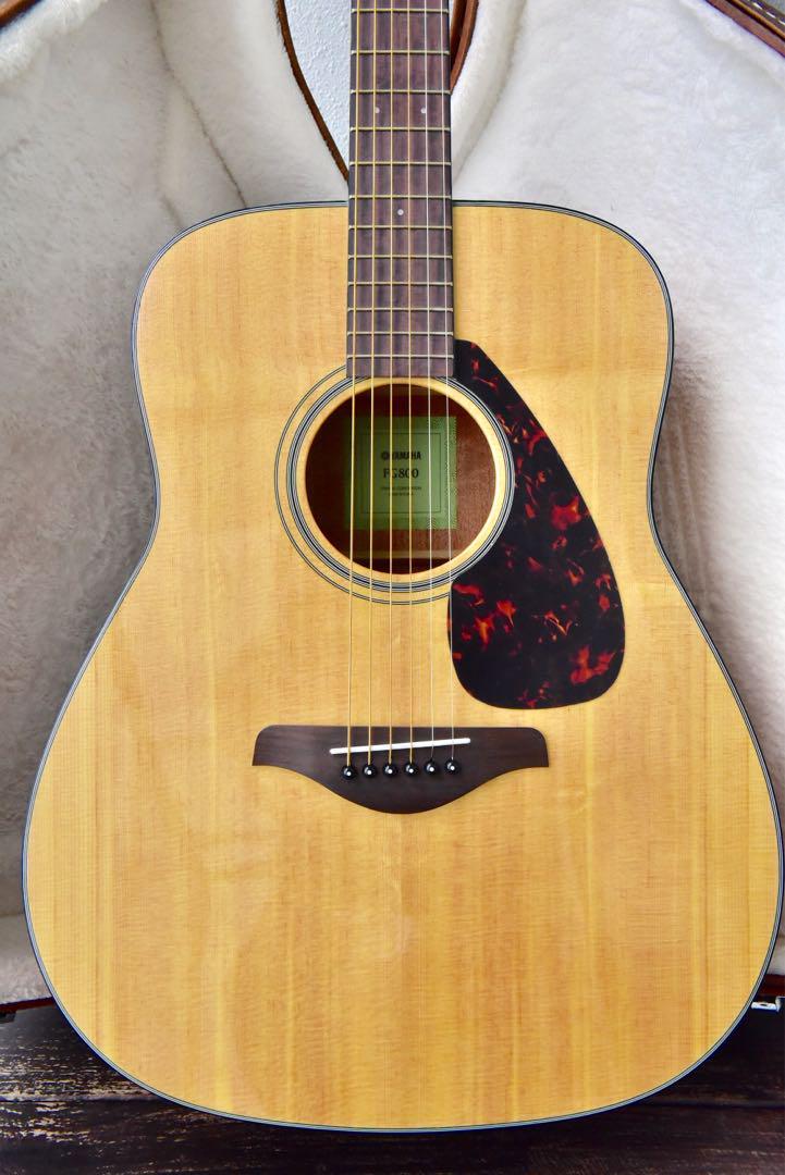 yamaha fg800 ( mint condition )