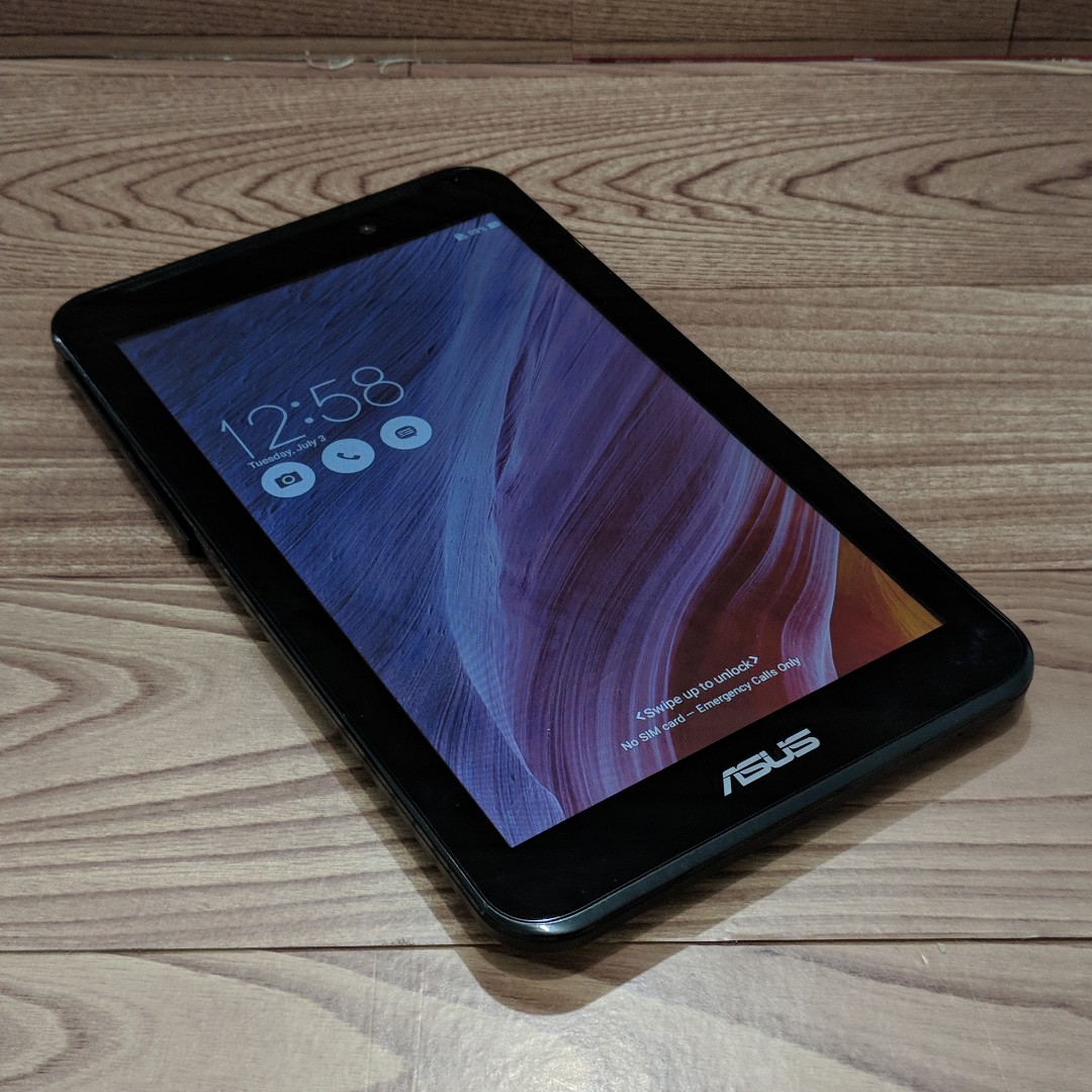 Asus Fonepad 7 8gb Dual Sim 3g Sd Card Slot 7 Tablet Mobile Phones Tablets Tablets On Carousell