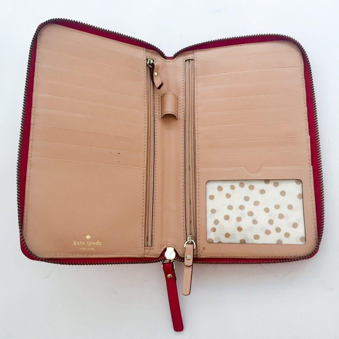 Kate spade hotsell wellesley travel wallet