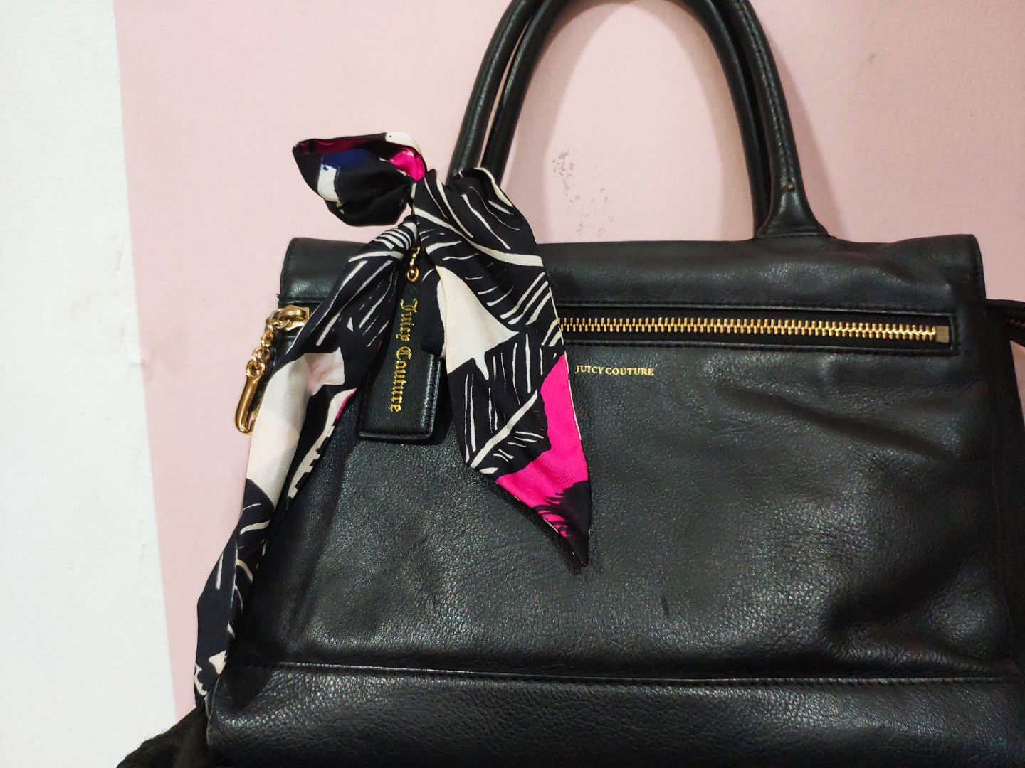 Authentic Juicy Couture Leather Handbag Luxury Bags Wallets Authentic Juicy Couture Leather Handbag Luxury Bags Wallets Handbags On Carou
