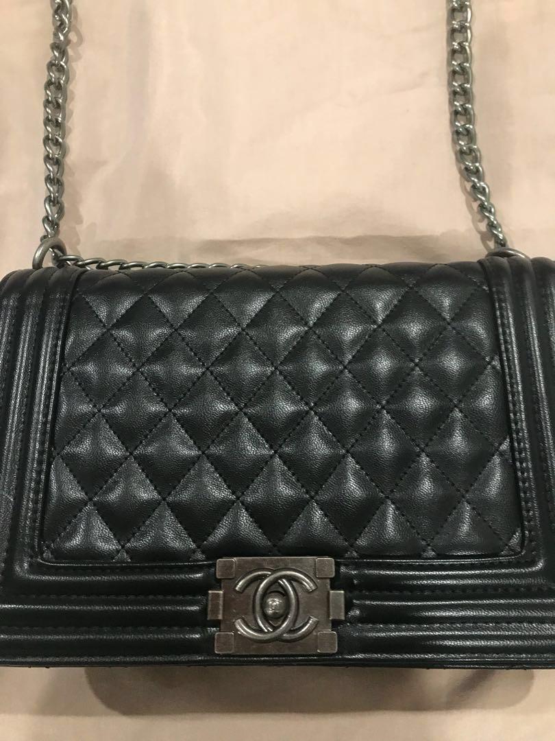 Chanel Le Boy Replica Aaa Quality Genuine Leather
