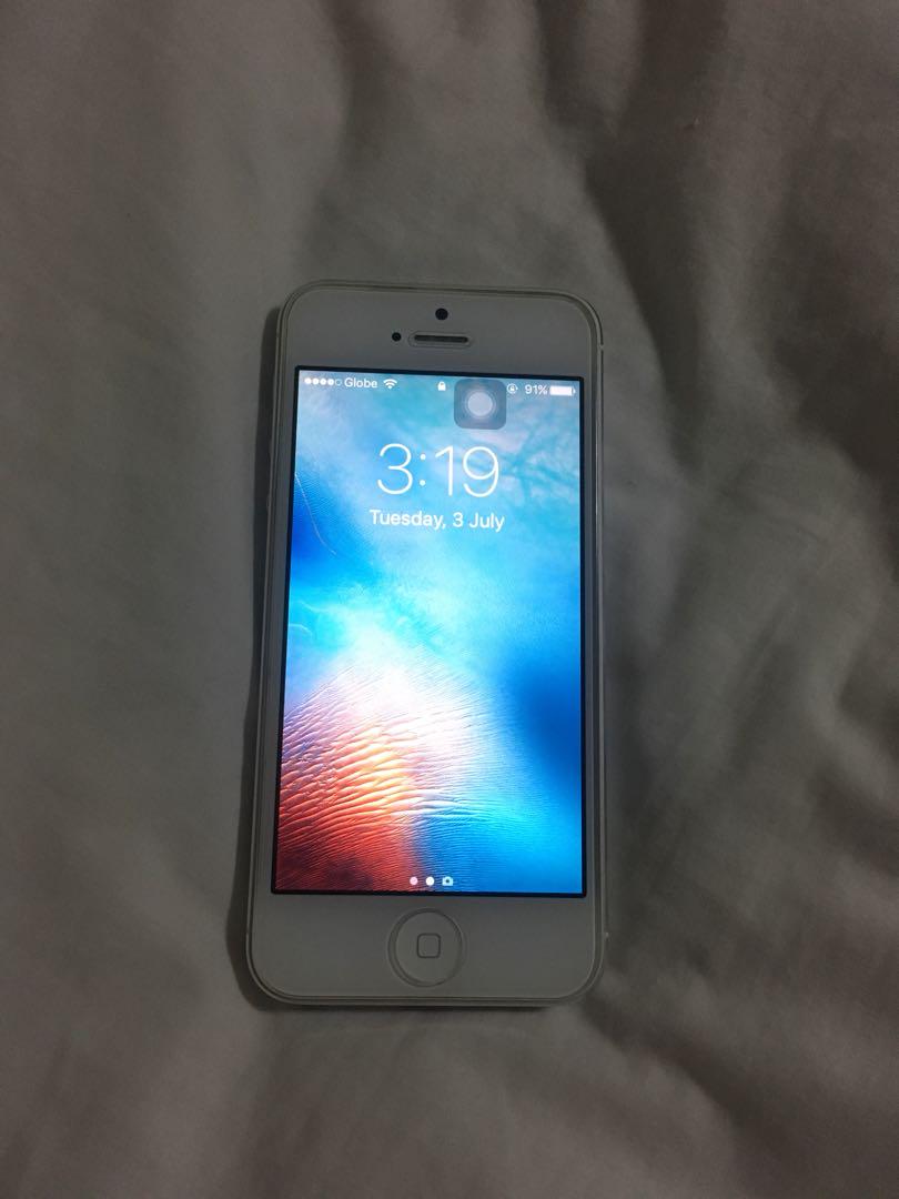iPhone 5 16GB NO ISSUES (Category: Others) located in Marikina City. Submitted by henlo_moathe (Listing ID 177668511, Image 3). Description: iPhone 5 16GB White Comes with box & generic charger No earphones for hygiene purposes Absolutely NO issues 100% working condition Message me for faster transaction .