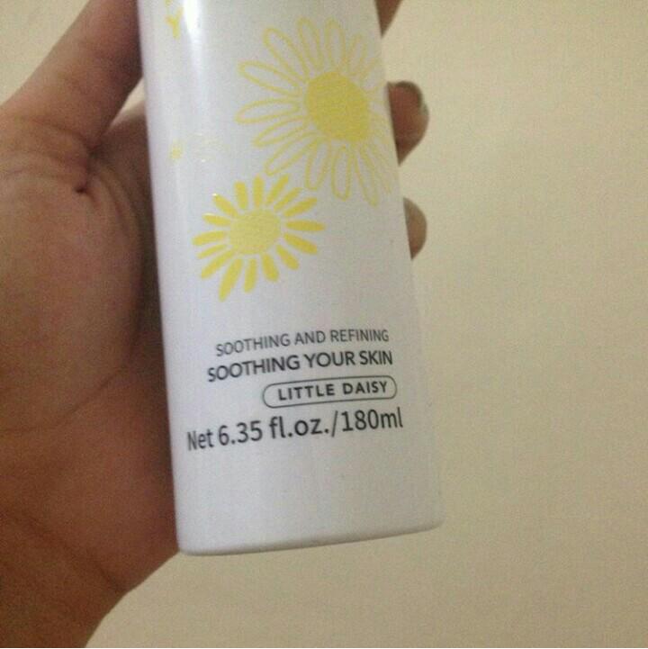 Miniso Facial Mist, Beauty & Personal Care, Face, Face Care on Carousell