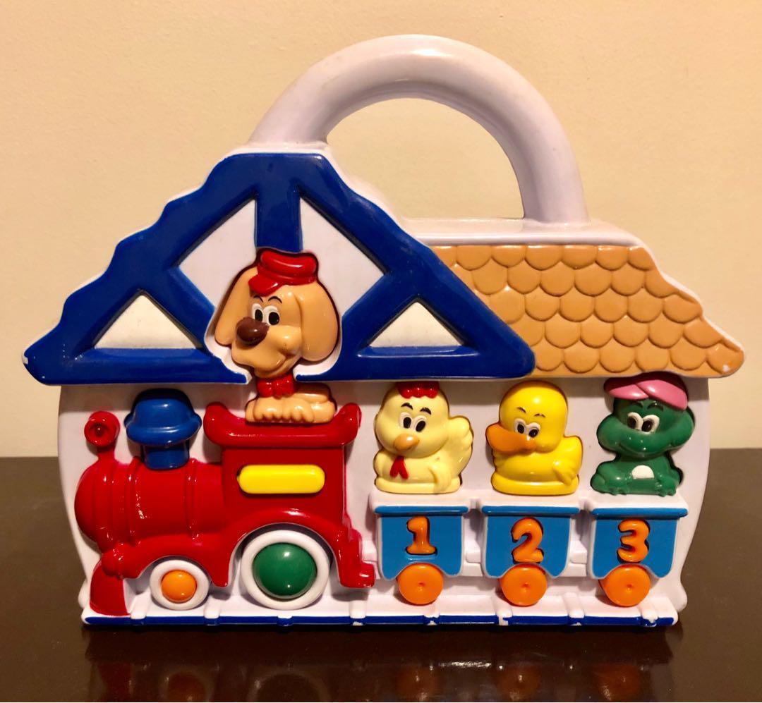 Navystar top musical train
