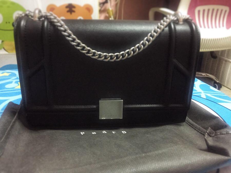 Pedro front flap chain outlet shoulder bag