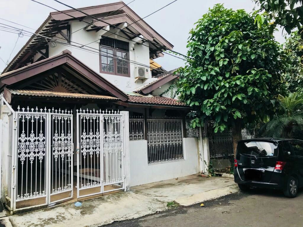 Rumah Bintaro Sektor 5