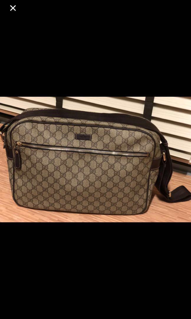 gucci messenger bag used