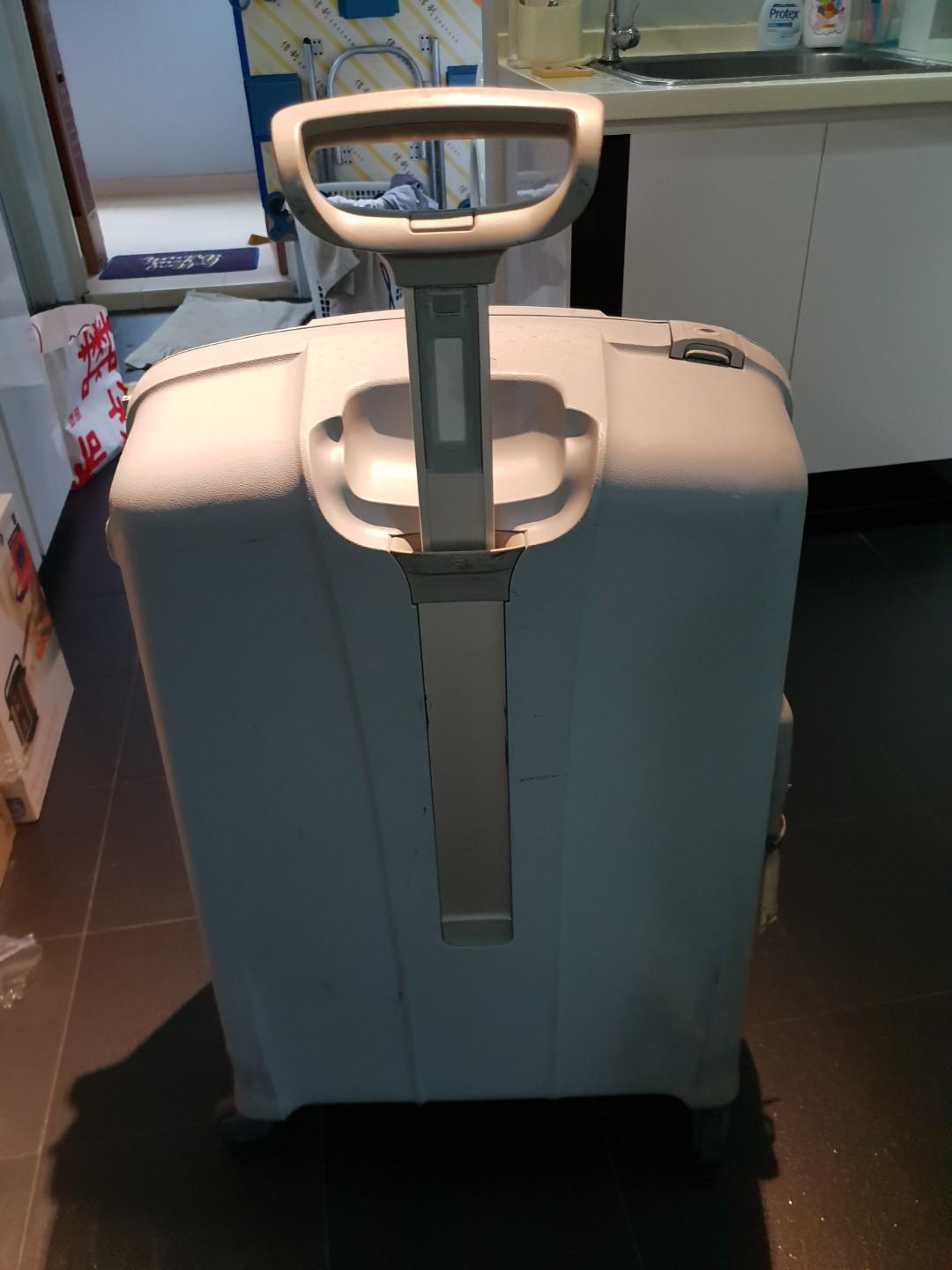 Samsonite zipperless luggage (hard case), Hobbies & Toys, Travel