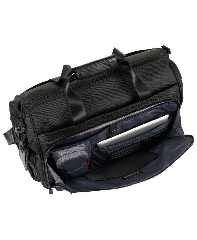 Framed soft duffel 2025