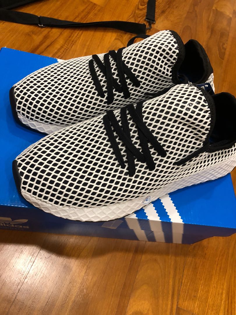 deerupt black mens