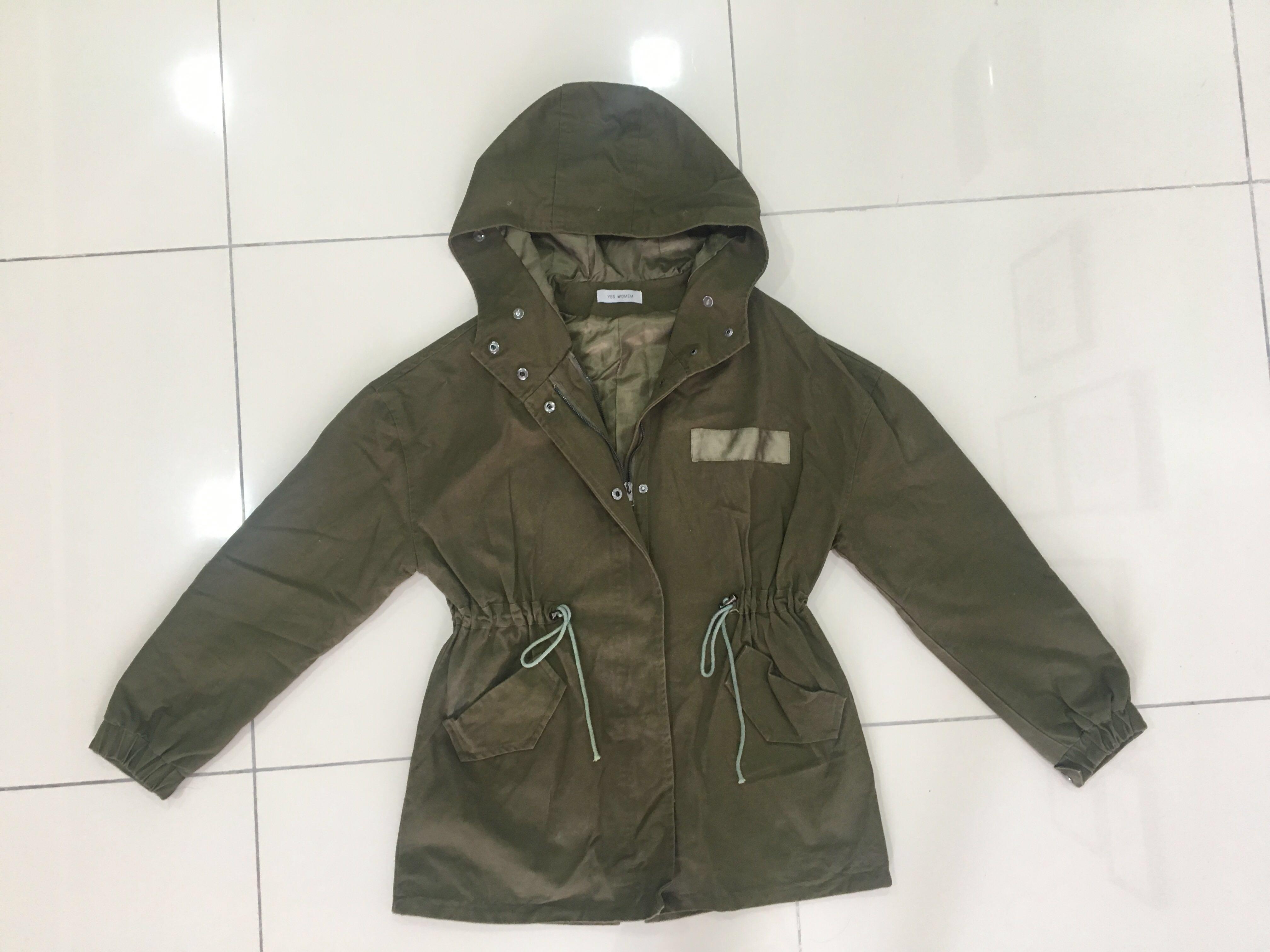 Army Green Winter Jacket, Women's Fashion, Coats, Jackets and Outerwear