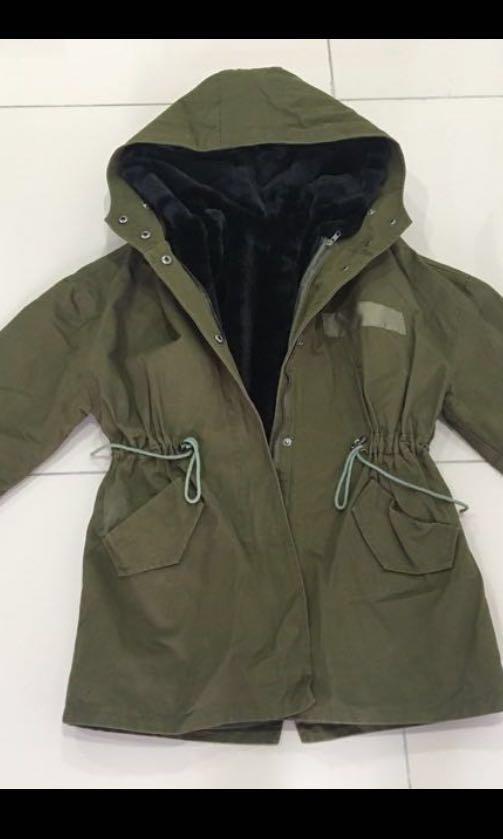 Army Green Winter Jacket, Women's Fashion, Coats, Jackets and Outerwear