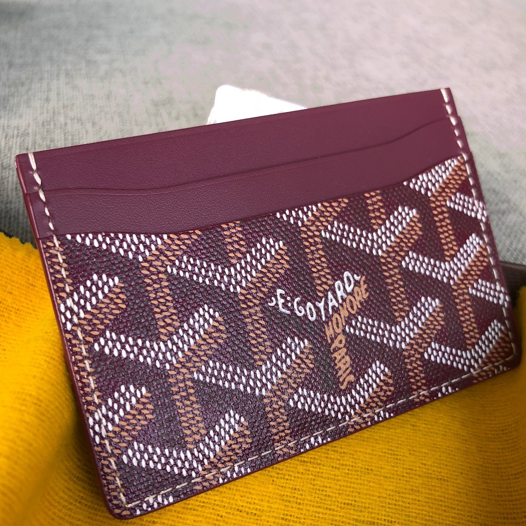 Goyard red card holder top