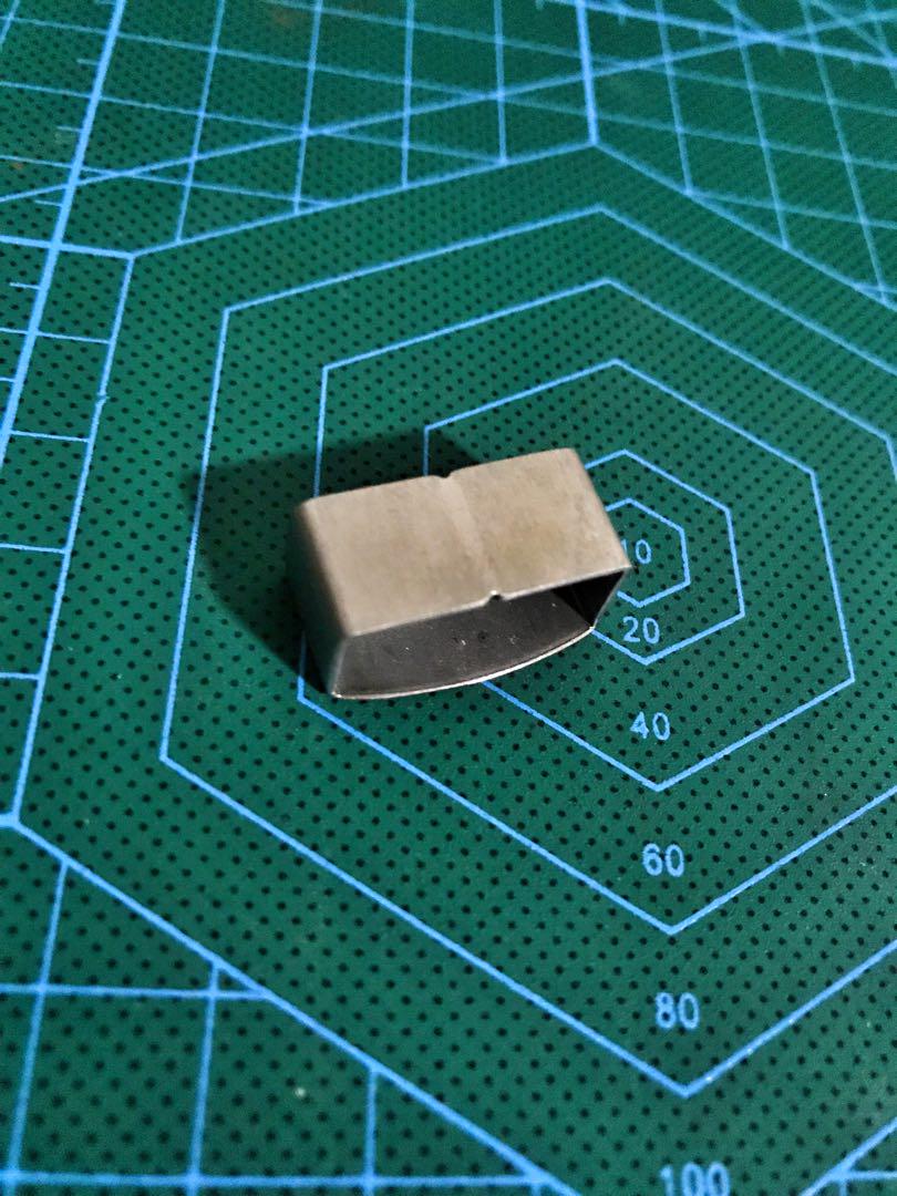 Brand new seiko steel keeper for 20mm strap, Mobile Phones & Gadgets