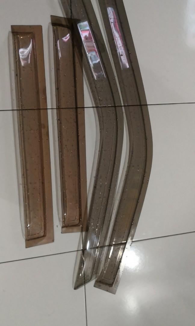 Door outlet visor kancil