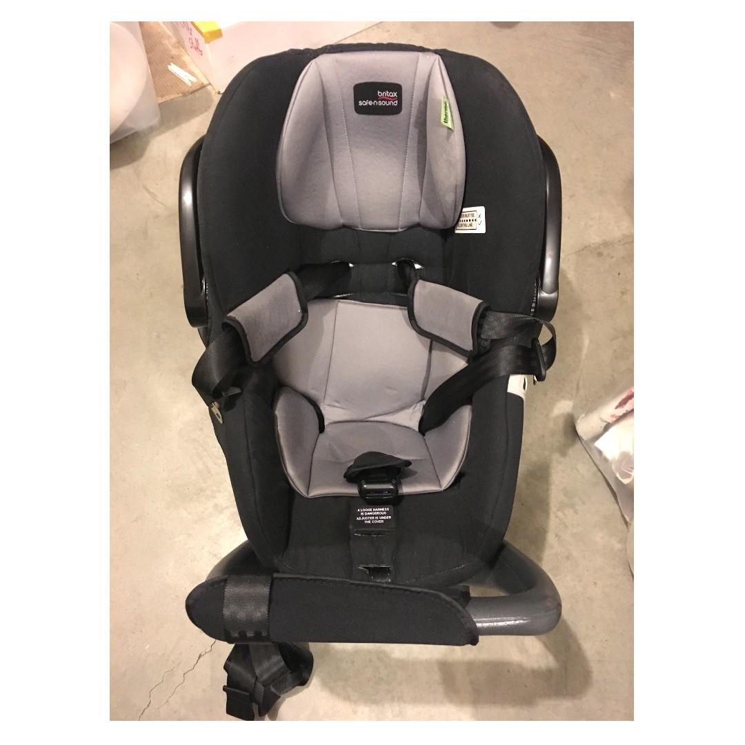 britax safe n sound baby carrier