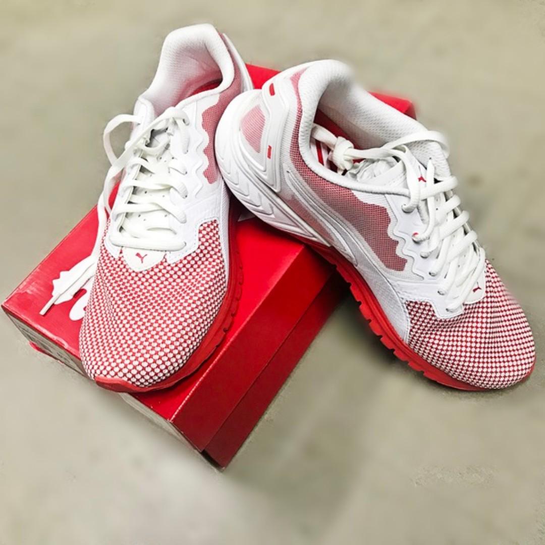 NEW ARRIVAL BNIB PUMA SHOES Men s Fashion Footwear Sneakers on