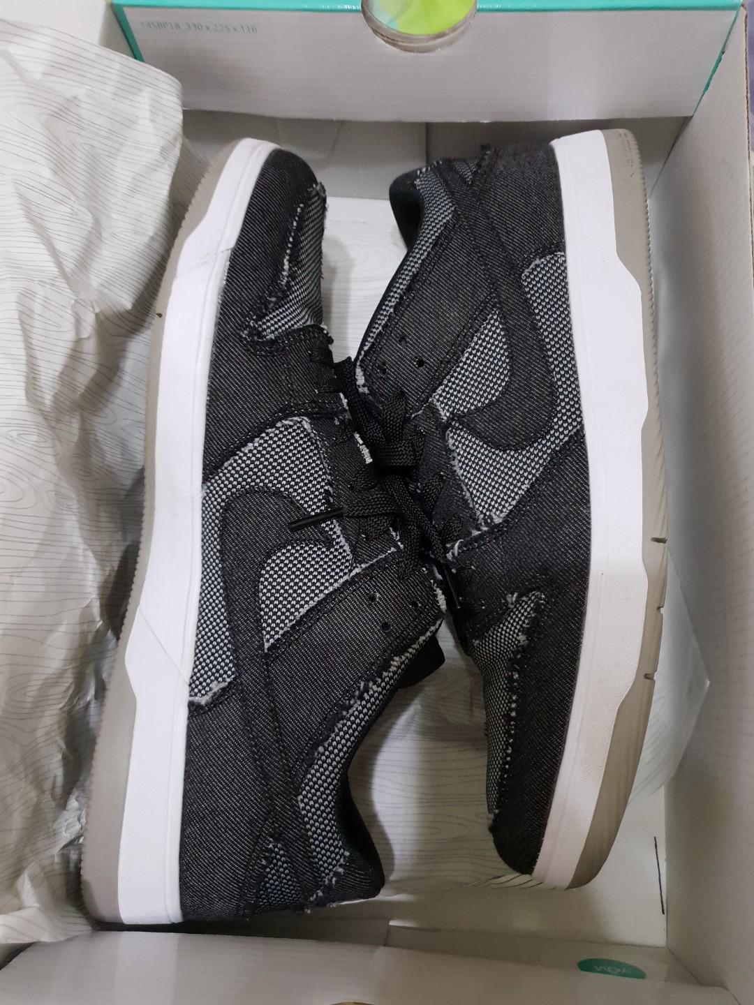 Nike sb dunk elite low x medicom hotsell
