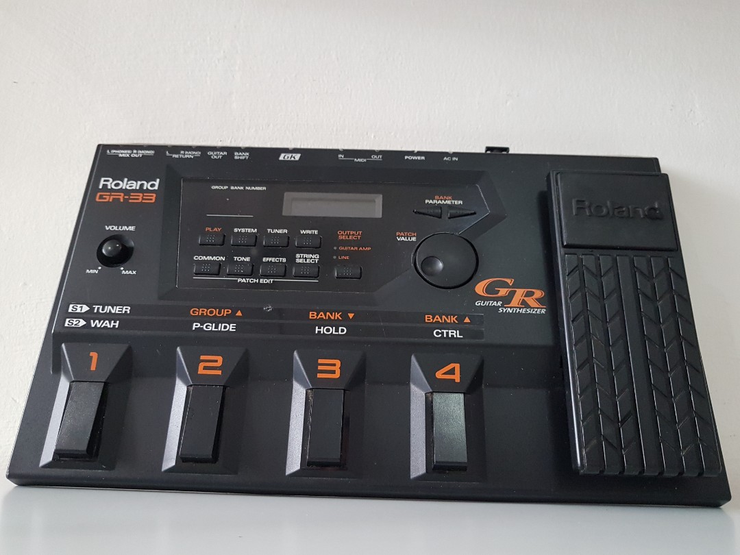 Midi outlet guitar synth