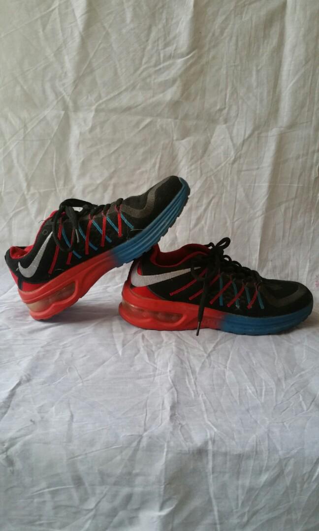 Sepatu Nike Airmax Red Blue Black Hitam Merah Biru Preloved Laki Laki Olah Raga Perlengkapan Olahraga Lainnya Di Carousell