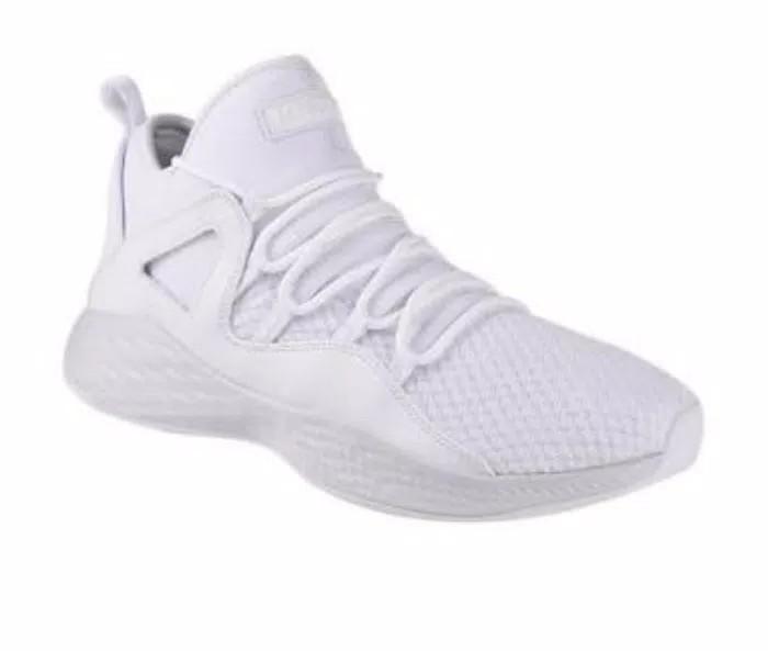 Sepatu Nike Jordan Formula 23 White 881465 120 100 Original Olshop Fashion Olshop Pria On Carousell
