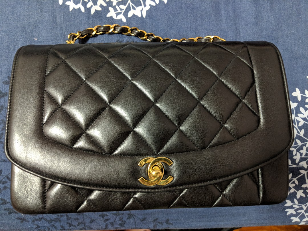 Vintage Chanel Diana Flap 25cm Luxury Bags Wallets on Carousell