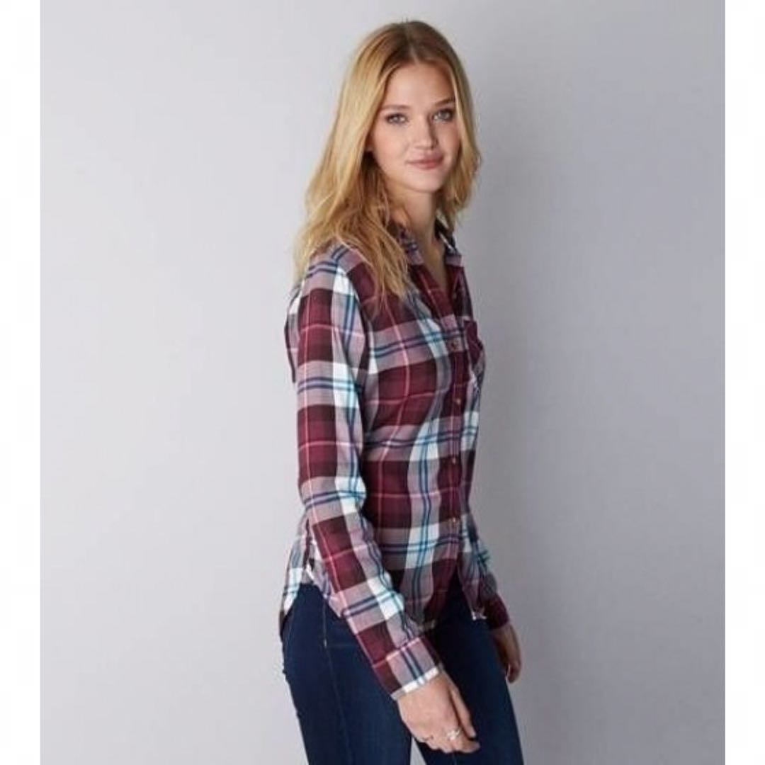 AMERICAN EAGLE AHH MAZINGLY SOFT PLAID 