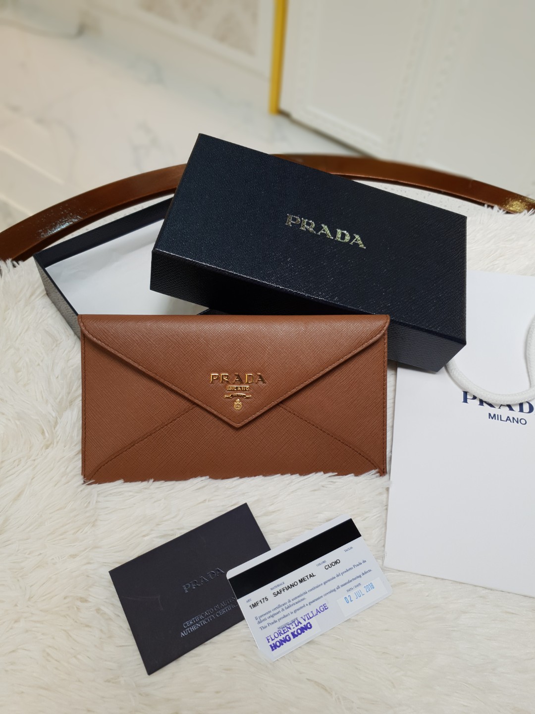1mf175 prada