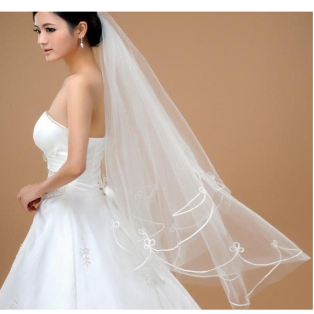fingertip bridal veils