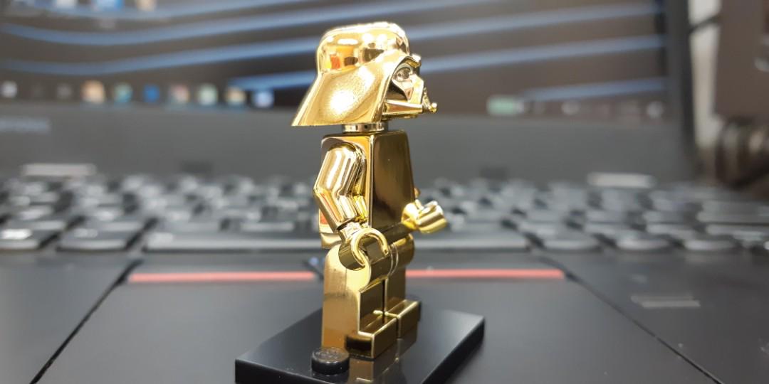 darth vader chrome lego