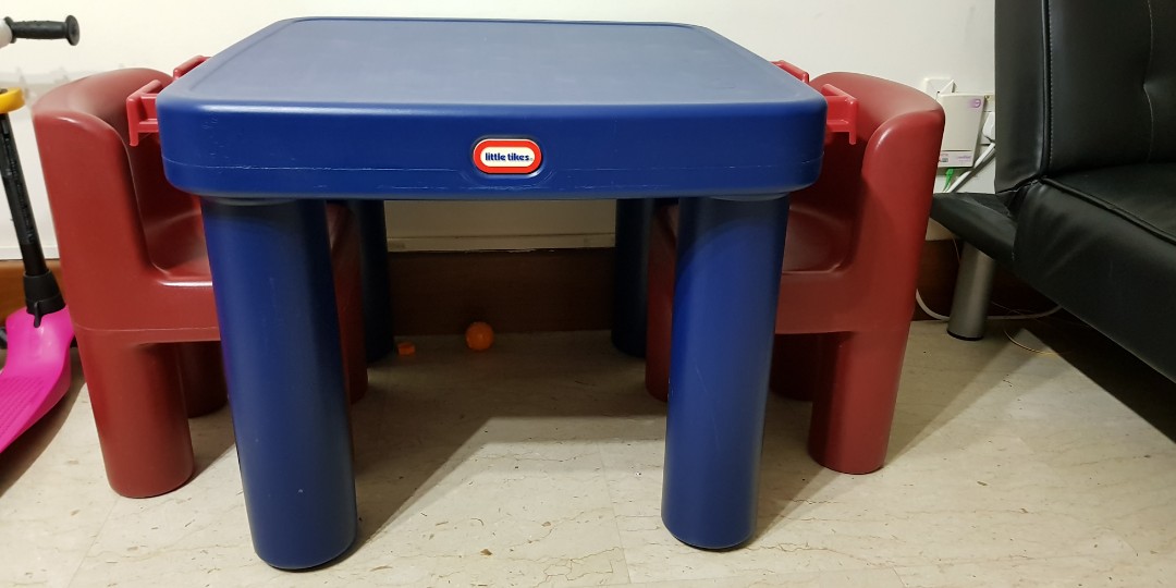 Little tikes table with drawers 2025