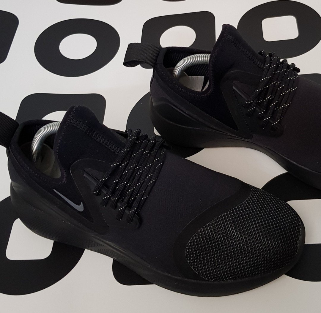 Nike Lunarcharge Essential Men s Fashion Footwear Sneakers on Carousell